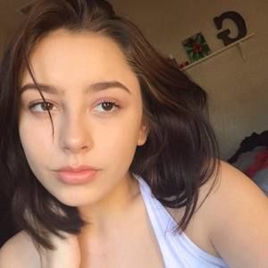 Meet your Posher, Gabby